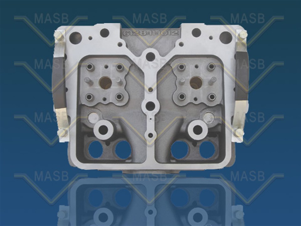 Komatsu D155 Silindir Kapağı